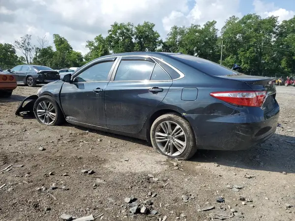4T1BF1FK8GU134596 2016 TOYOTA CAMRY - Image 2