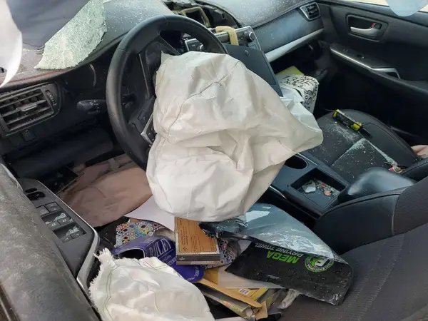 4T1BF1FK8GU136235 2016 TOYOTA CAMRY - Image 8