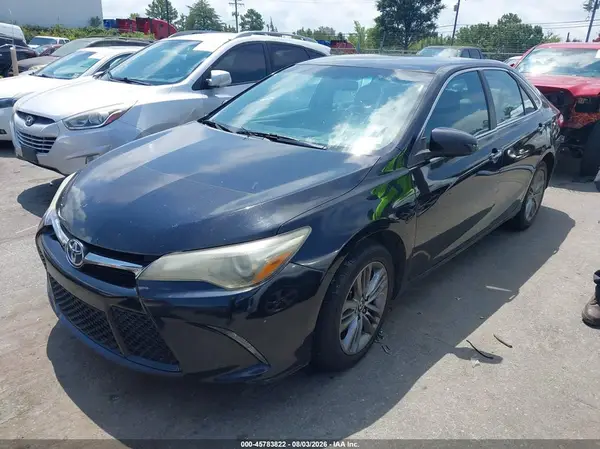 4T1BF1FK8GU138339 2016 TOYOTA CAMRY - Image 2