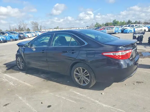 4T1BF1FK8GU142231 2016 TOYOTA CAMRY - Image 2
