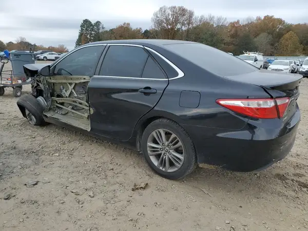 4T1BF1FK8GU149969 2016 TOYOTA CAMRY - Image 2