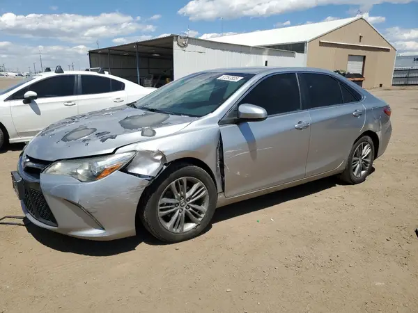 4T1BF1FK8GU156243 2016 TOYOTA CAMRY - Image 1