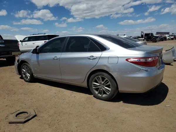4T1BF1FK8GU156243 2016 TOYOTA CAMRY - Image 2