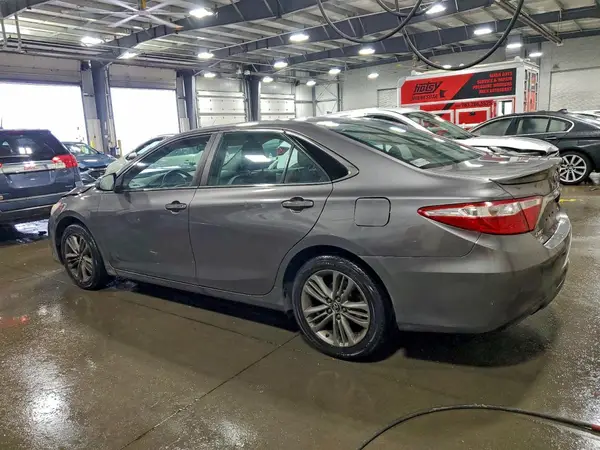 4T1BF1FK8GU158056 2016 TOYOTA CAMRY - Image 2
