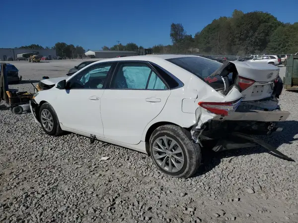 4T1BF1FK8GU158915 2016 TOYOTA CAMRY - Image 2