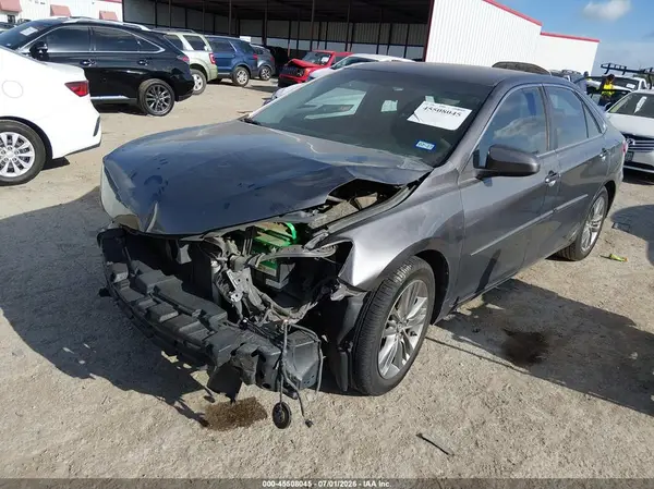 4T1BF1FK8GU165444 2016 TOYOTA CAMRY - Image 2