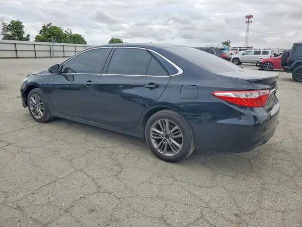 4T1BF1FK8GU168053 2016 TOYOTA CAMRY - Image 2