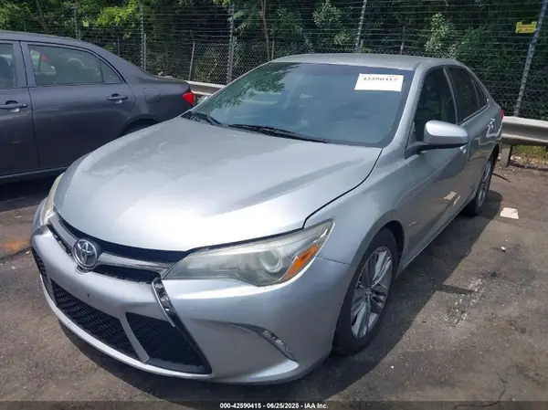 4T1BF1FK8GU168814 2016 TOYOTA CAMRY - Image 2