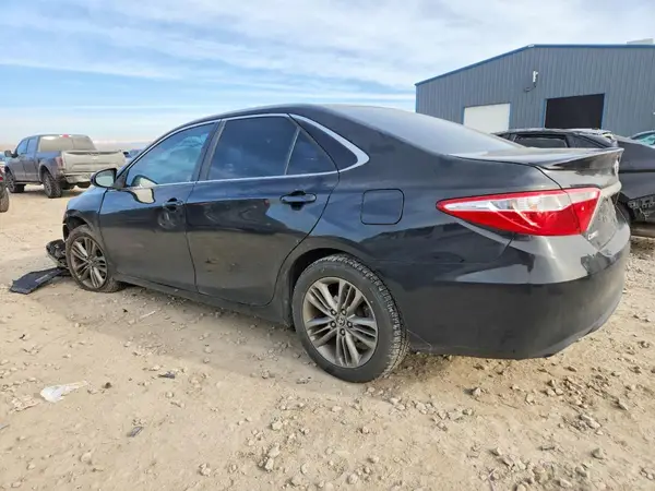 4T1BF1FK8GU169087 2016 TOYOTA CAMRY - Image 2