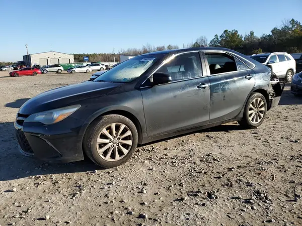 4T1BF1FK8GU170272 2016 TOYOTA CAMRY - Image 1