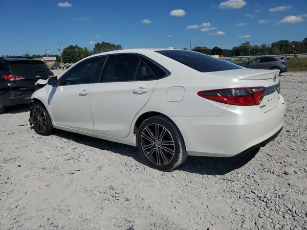 4T1BF1FK8GU171017 2016 TOYOTA CAMRY - Image 2