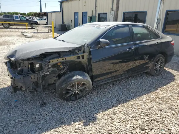 4T1BF1FK8GU172166 2016 TOYOTA CAMRY - Image 1
