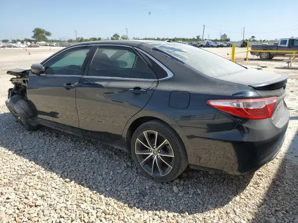 4T1BF1FK8GU172166 2016 TOYOTA CAMRY - Image 2