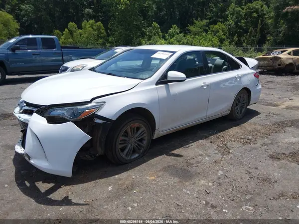 4T1BF1FK8GU172281 2016 TOYOTA CAMRY - Image 2