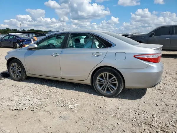 4T1BF1FK8GU173169 2016 TOYOTA CAMRY - Image 2