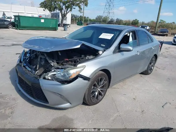 4T1BF1FK8GU175133 2016 TOYOTA CAMRY - Image 2
