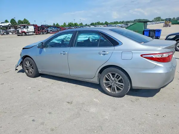 4T1BF1FK8GU175553 2016 TOYOTA CAMRY - Image 2
