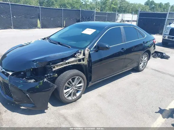 4T1BF1FK8GU185113 2016 TOYOTA CAMRY - Image 2
