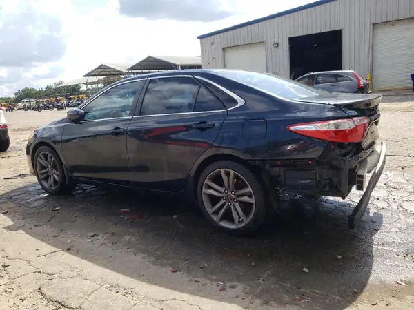 4T1BF1FK8GU187511 2016 TOYOTA CAMRY - Image 2