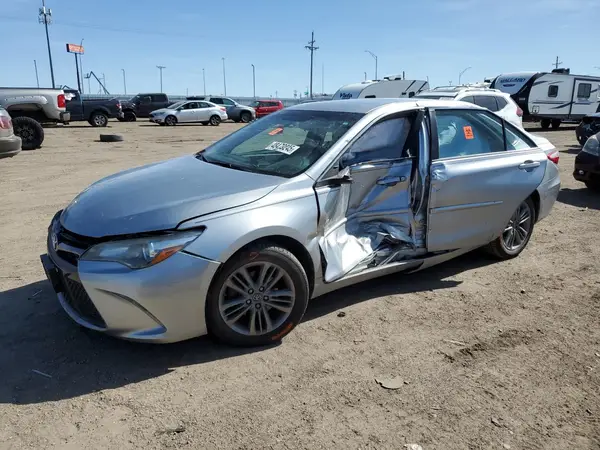 4T1BF1FK8GU189243 2016 TOYOTA CAMRY - Image 1