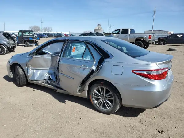 4T1BF1FK8GU189243 2016 TOYOTA CAMRY - Image 2