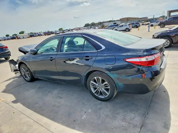 4T1BF1FK8GU191722 2016 TOYOTA CAMRY - Image 2