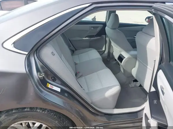 4T1BF1FK8GU194412 2016 TOYOTA CAMRY - Image 8
