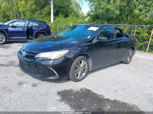 4T1BF1FK8GU199240 2016 TOYOTA CAMRY - Image 2