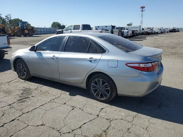 4T1BF1FK8GU206557 2016 TOYOTA CAMRY - Image 2