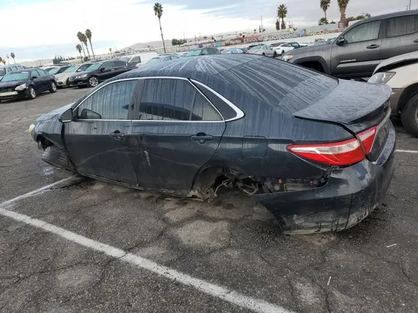 4T1BF1FK8GU210737 2016 TOYOTA CAMRY - Image 2