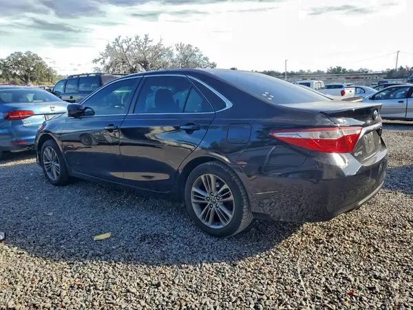 4T1BF1FK8GU211595 2016 TOYOTA CAMRY - Image 2