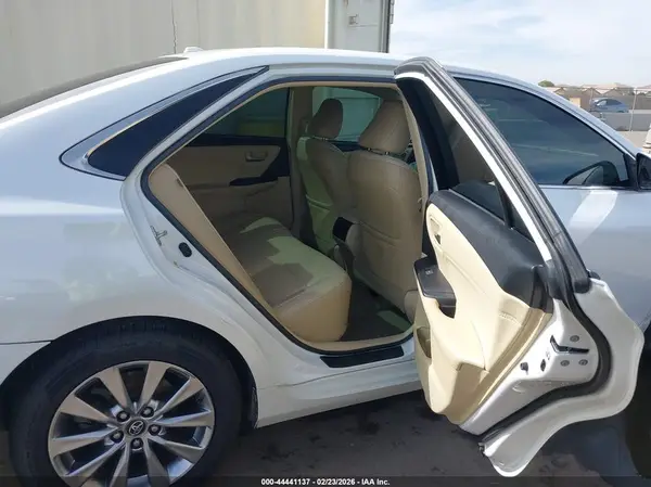 4T1BF1FK8GU219289 2016 TOYOTA CAMRY - Image 8