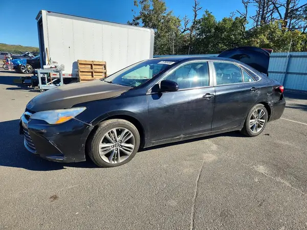 4T1BF1FK8GU221267 2016 TOYOTA CAMRY - Image 1