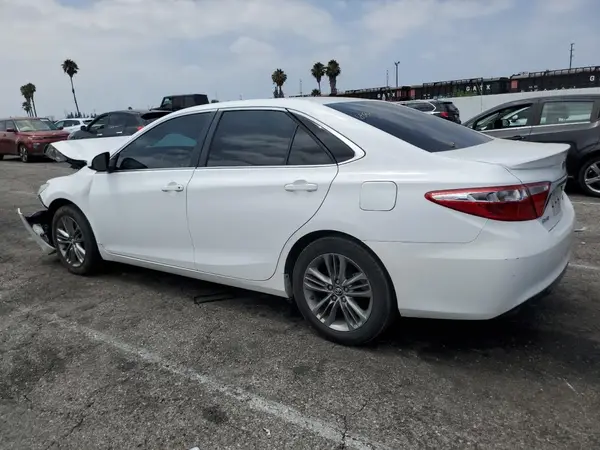 4T1BF1FK8GU230518 2016 TOYOTA CAMRY - Image 2