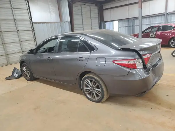 4T1BF1FK8GU231099 2016 TOYOTA CAMRY - Image 2