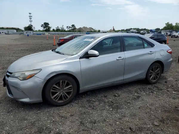 4T1BF1FK8GU231944 2016 TOYOTA CAMRY - Image 1