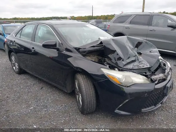 4T1BF1FK8GU232124 2016 TOYOTA CAMRY - Image 1