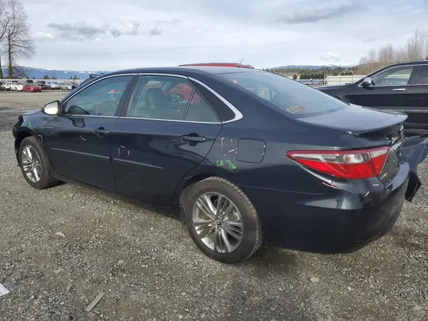 4T1BF1FK8GU232978 2016 TOYOTA CAMRY - Image 2