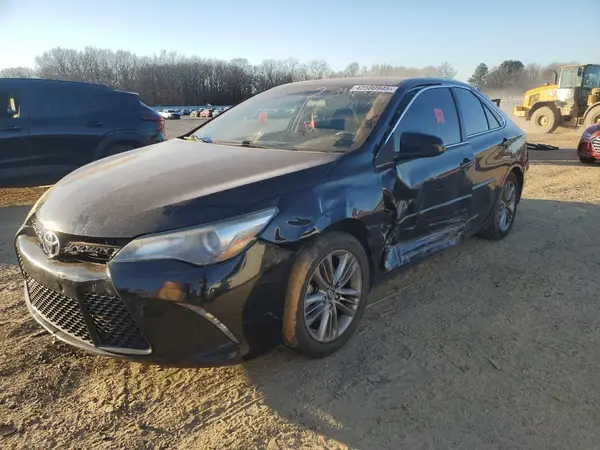 4T1BF1FK8GU234021 2016 TOYOTA CAMRY - Image 1