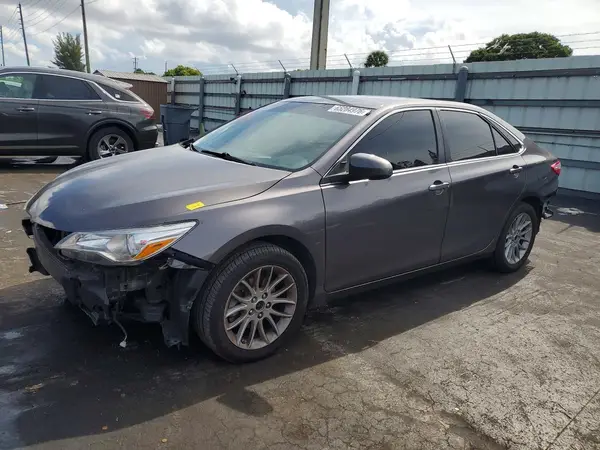 4T1BF1FK8GU237341 2016 TOYOTA CAMRY - Image 1