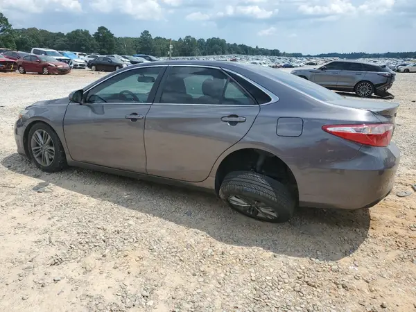 4T1BF1FK8GU240837 2016 TOYOTA CAMRY - Image 2