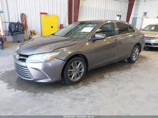 4T1BF1FK8GU243429 2016 TOYOTA CAMRY - Image 2