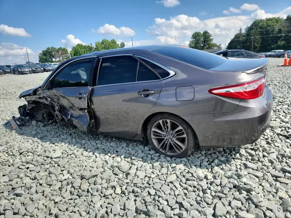 4T1BF1FK8GU243589 2016 TOYOTA CAMRY - Image 2
