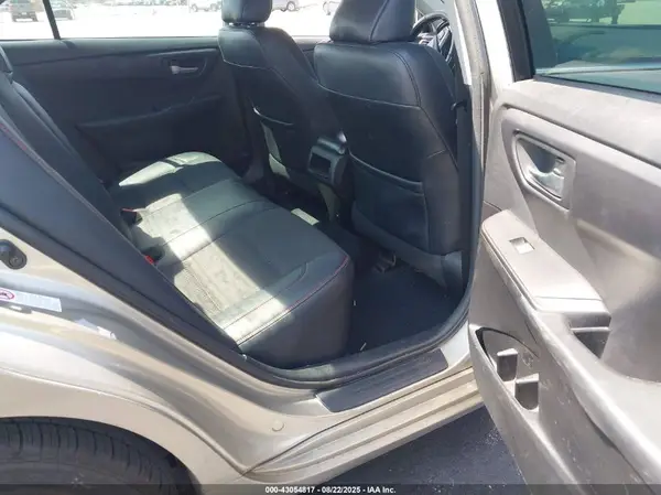 4T1BF1FK8GU248453 2016 TOYOTA CAMRY - Image 8