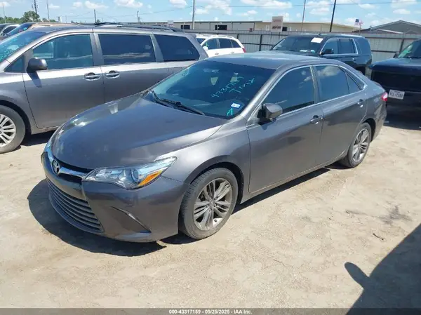 4T1BF1FK8GU249442 2016 TOYOTA CAMRY - Image 2