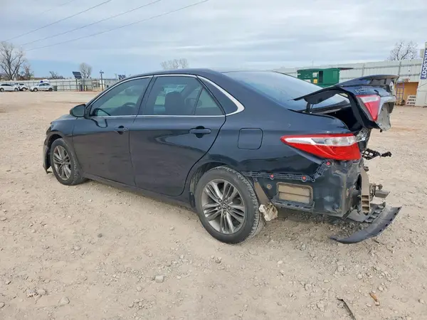 4T1BF1FK8GU251191 2016 TOYOTA CAMRY - Image 2