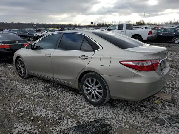 4T1BF1FK8GU251241 2016 TOYOTA CAMRY - Image 2