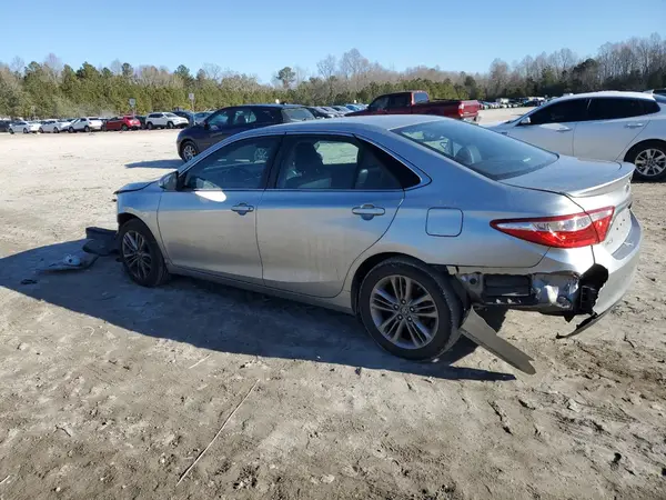 4T1BF1FK8GU251322 2016 TOYOTA CAMRY - Image 2