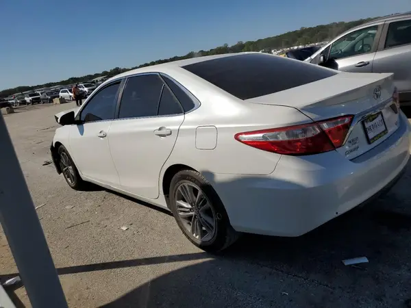 4T1BF1FK8GU251790 2016 TOYOTA CAMRY - Image 2