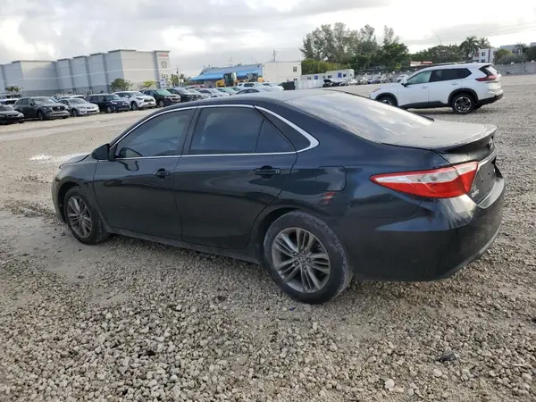 4T1BF1FK8GU252115 2016 TOYOTA CAMRY - Image 2